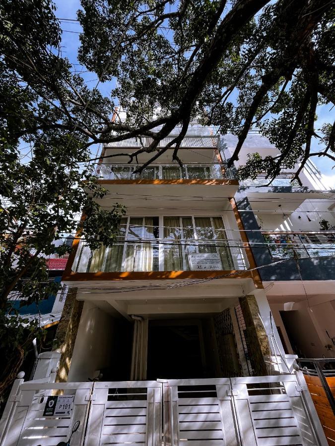 Rvr Home - Beautiful Rooms Bangalore Exterior photo